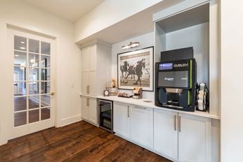 24-Hour clubhouse with coffee bar